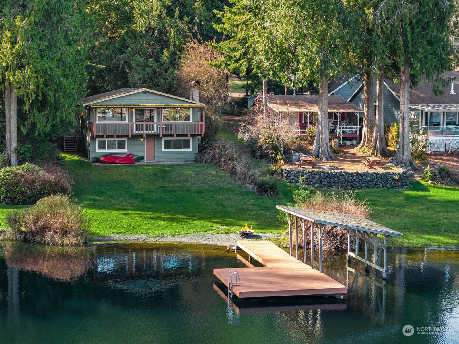 2631 SW LAKE ROESIGER Road