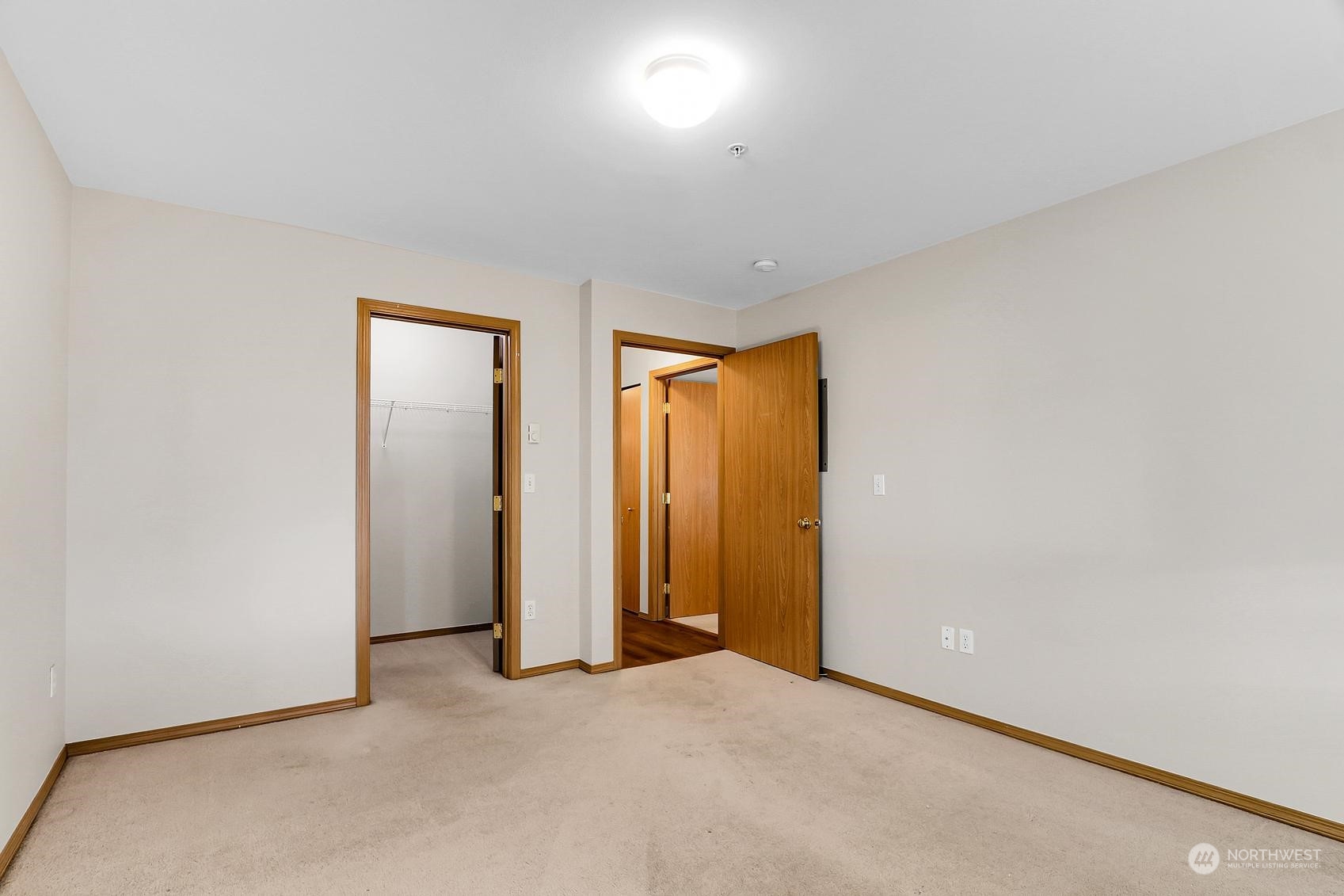 1001 W Casino Road Unit: F204