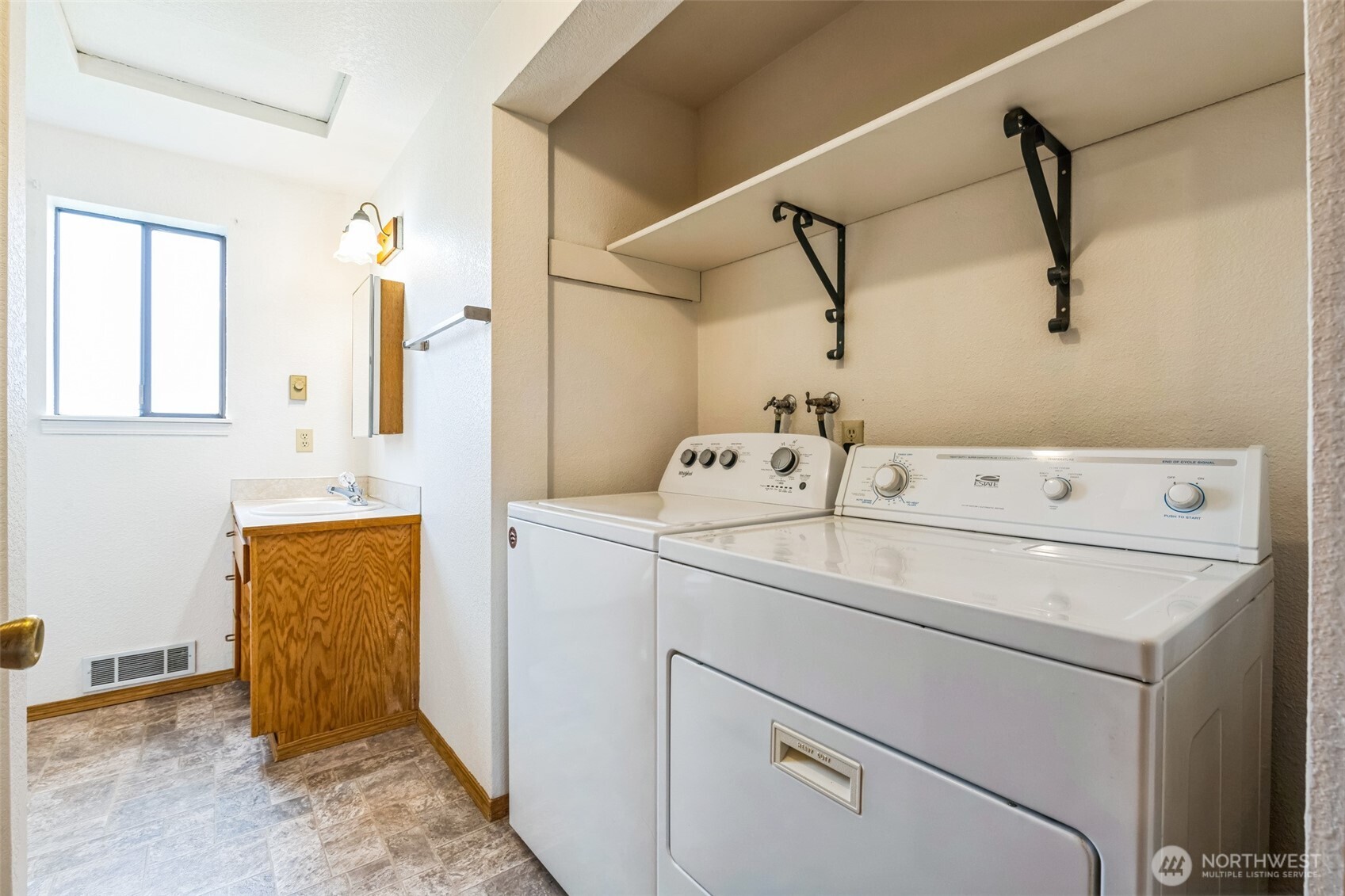 3916 147th Avenue NE