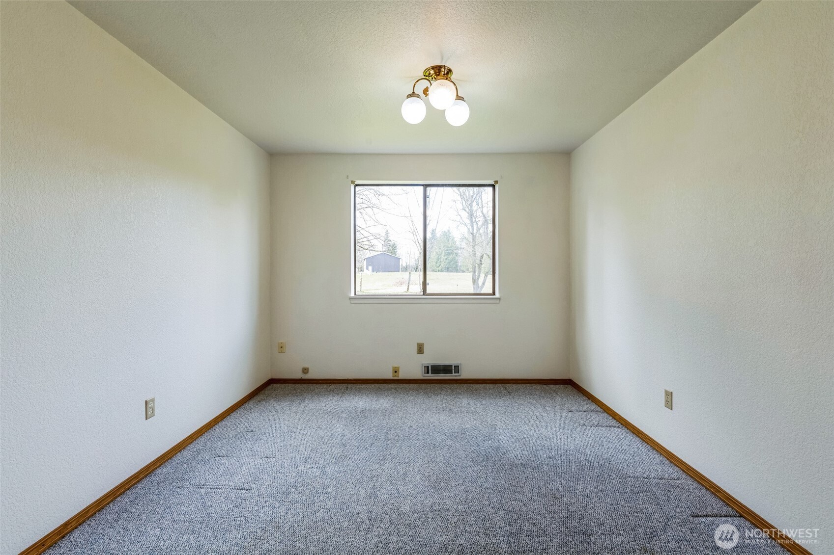 3916 147th Avenue NE