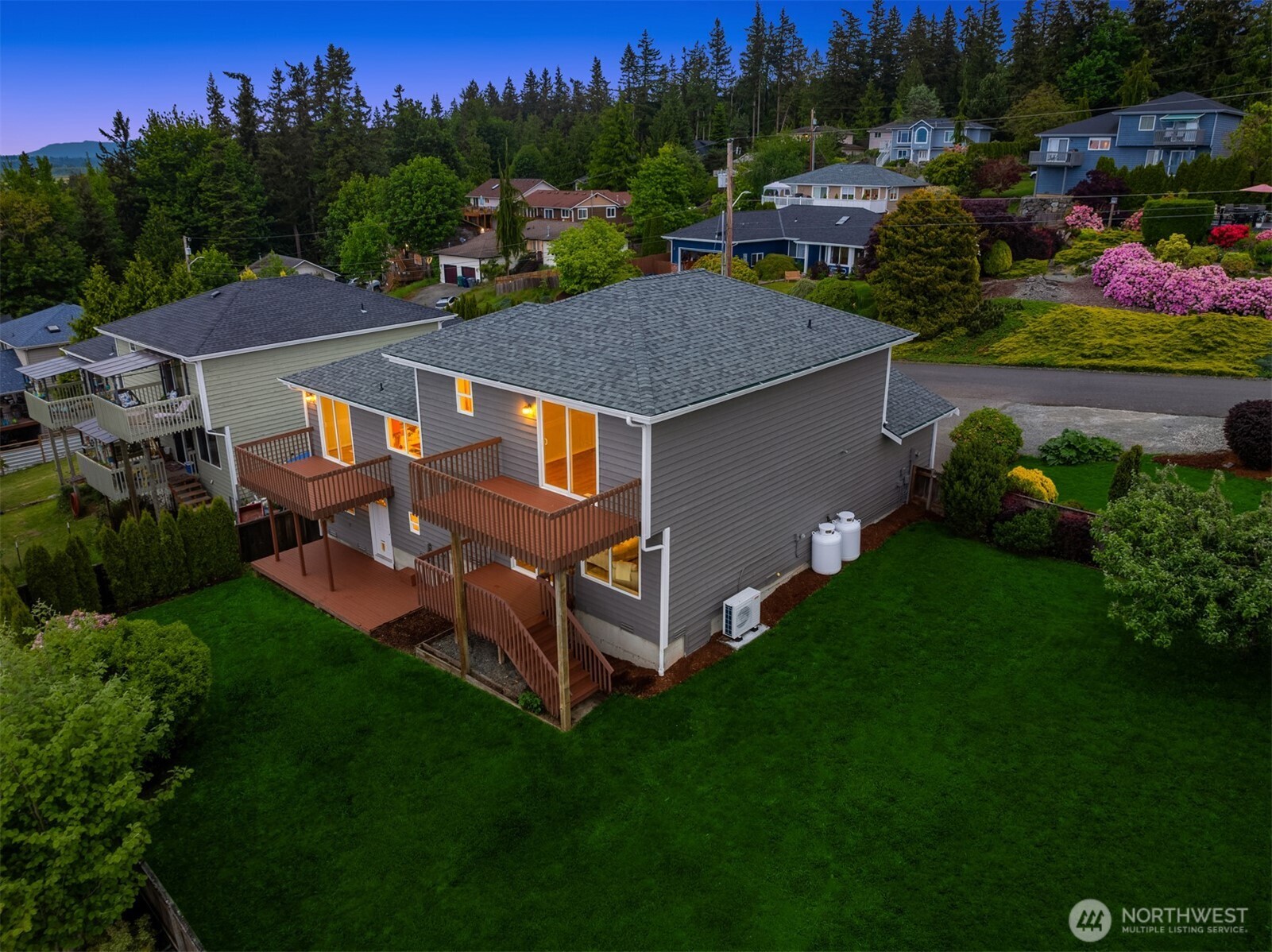 19218 95th Avenue NW