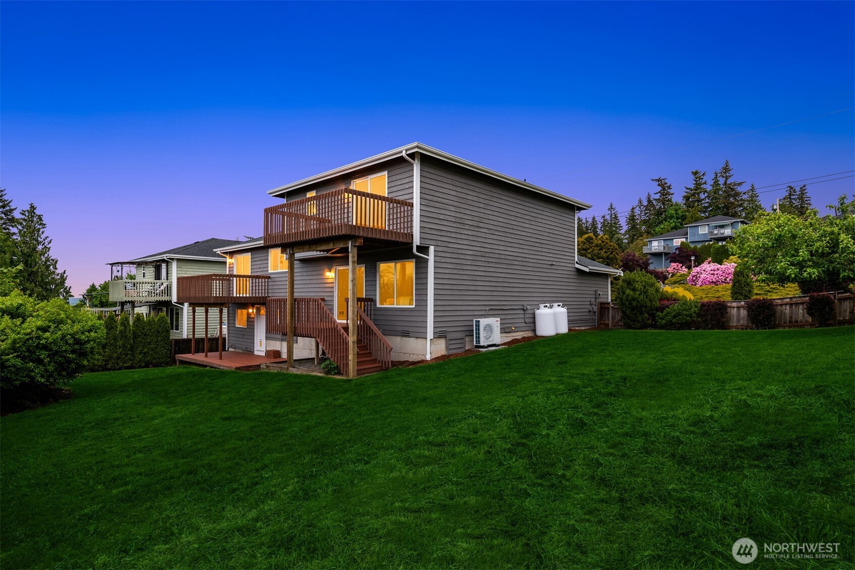 19218 95th Avenue NW