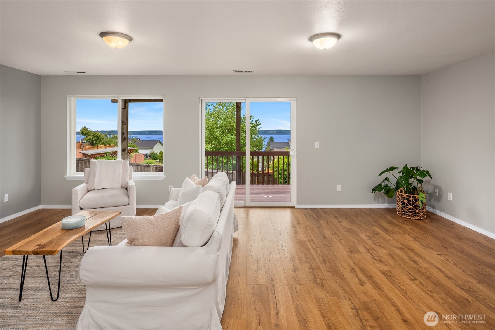 19218 95th Avenue NW