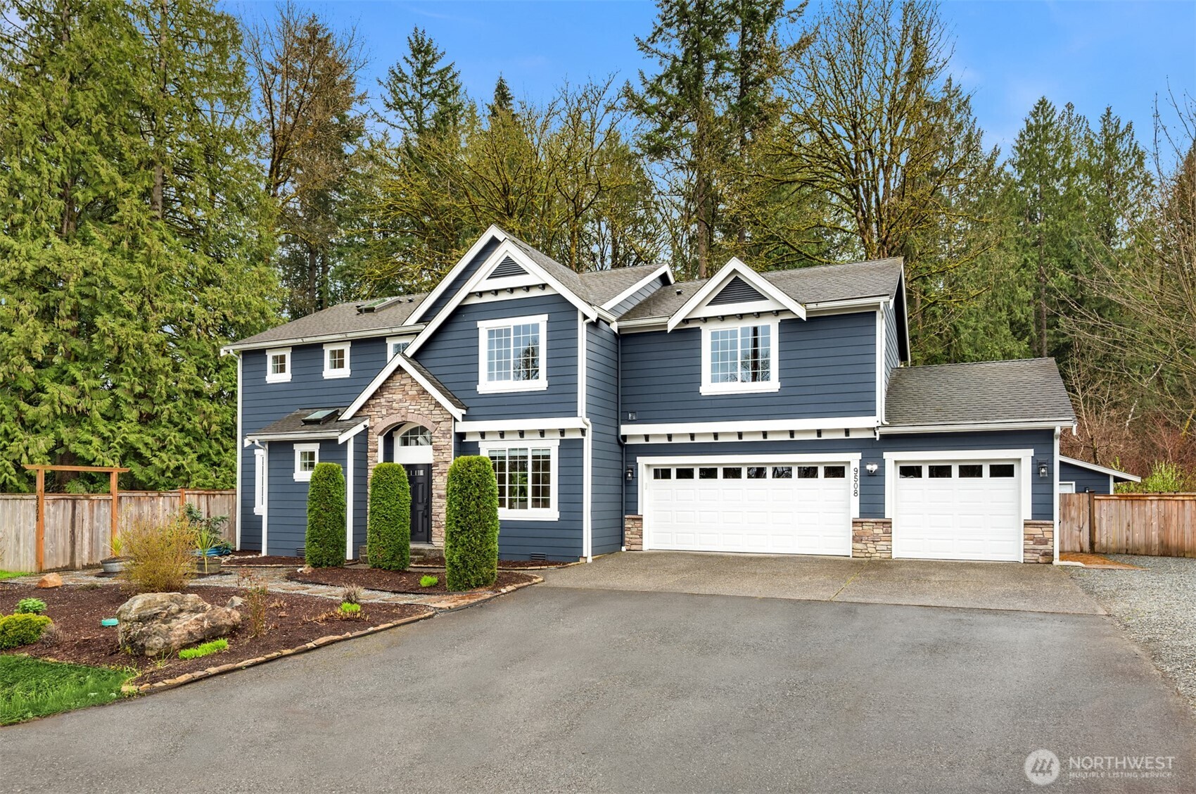 9508 172nd Street SE