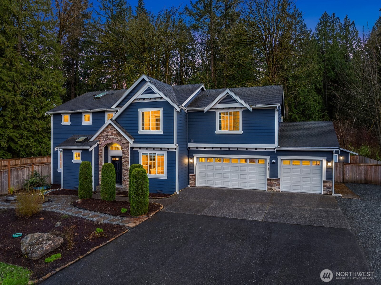 9508 172nd Street SE