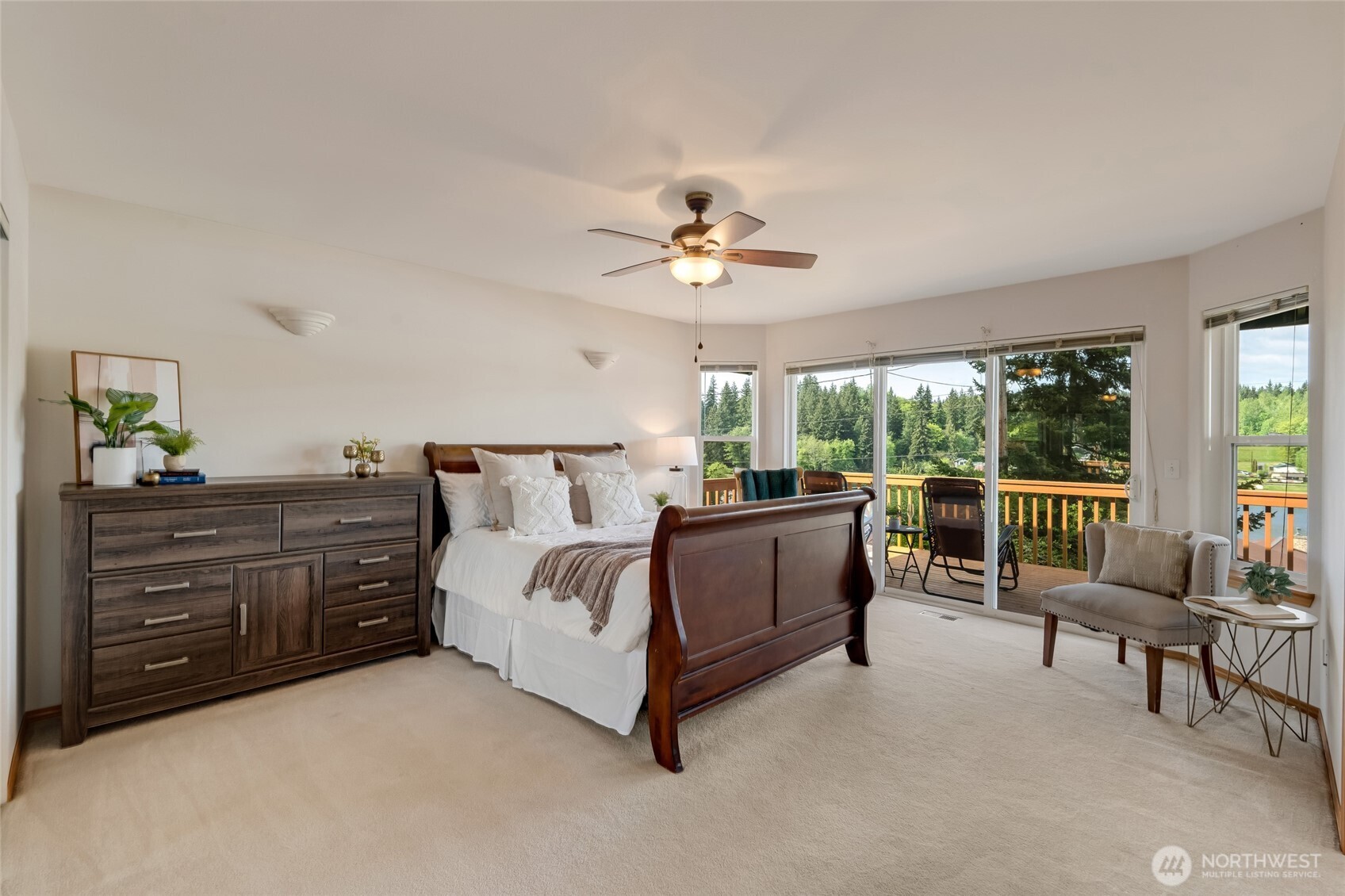 2110 256th Street NW