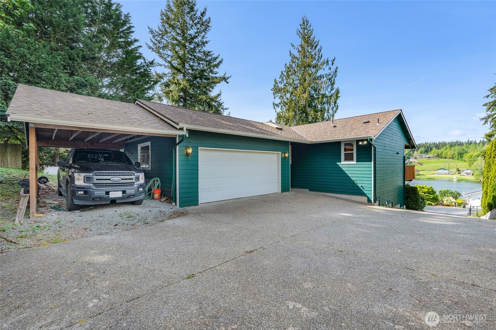 2110 256th Street NW