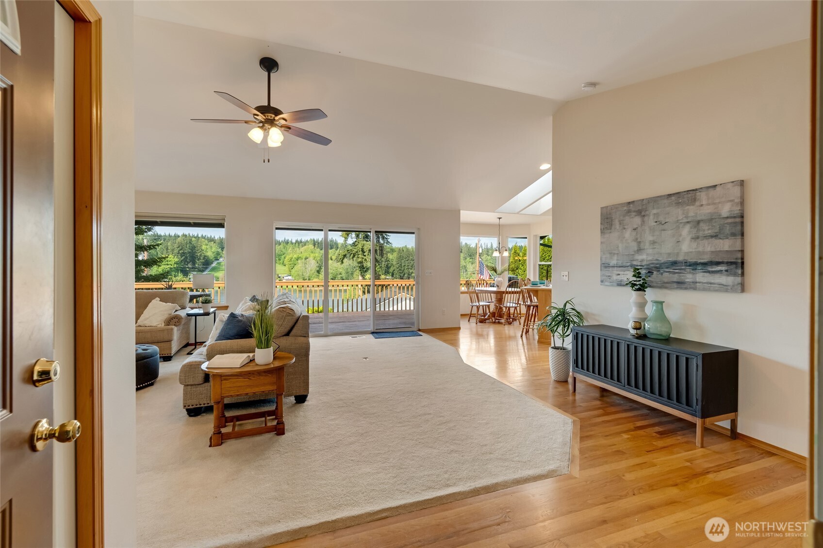 2110 256th Street NW