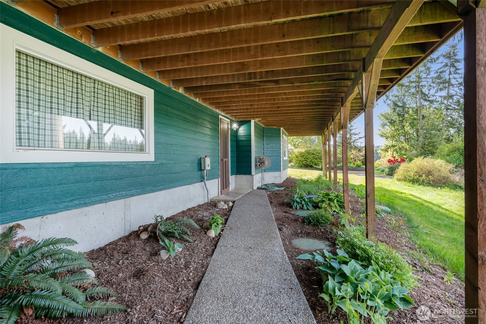 2110 256th Street NW