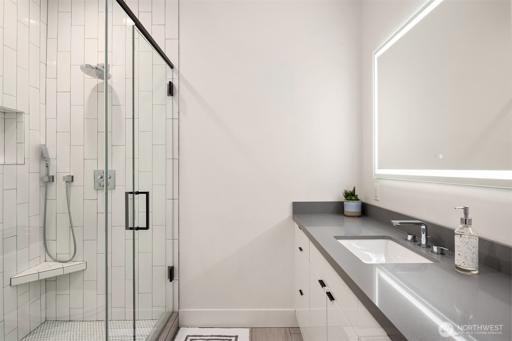 21708 57th Avenue SE