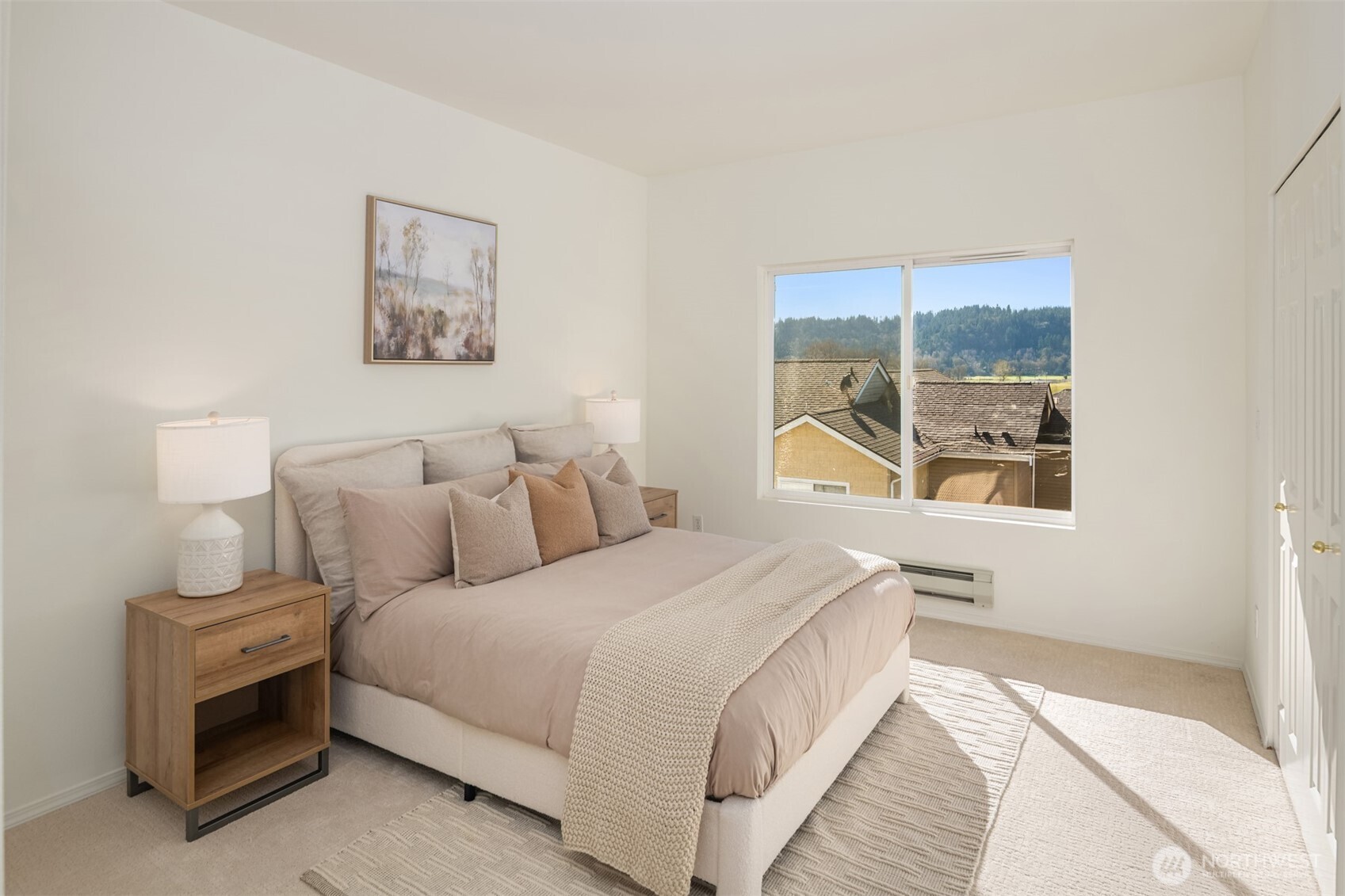 17421 1st Lane NE Unit: 104