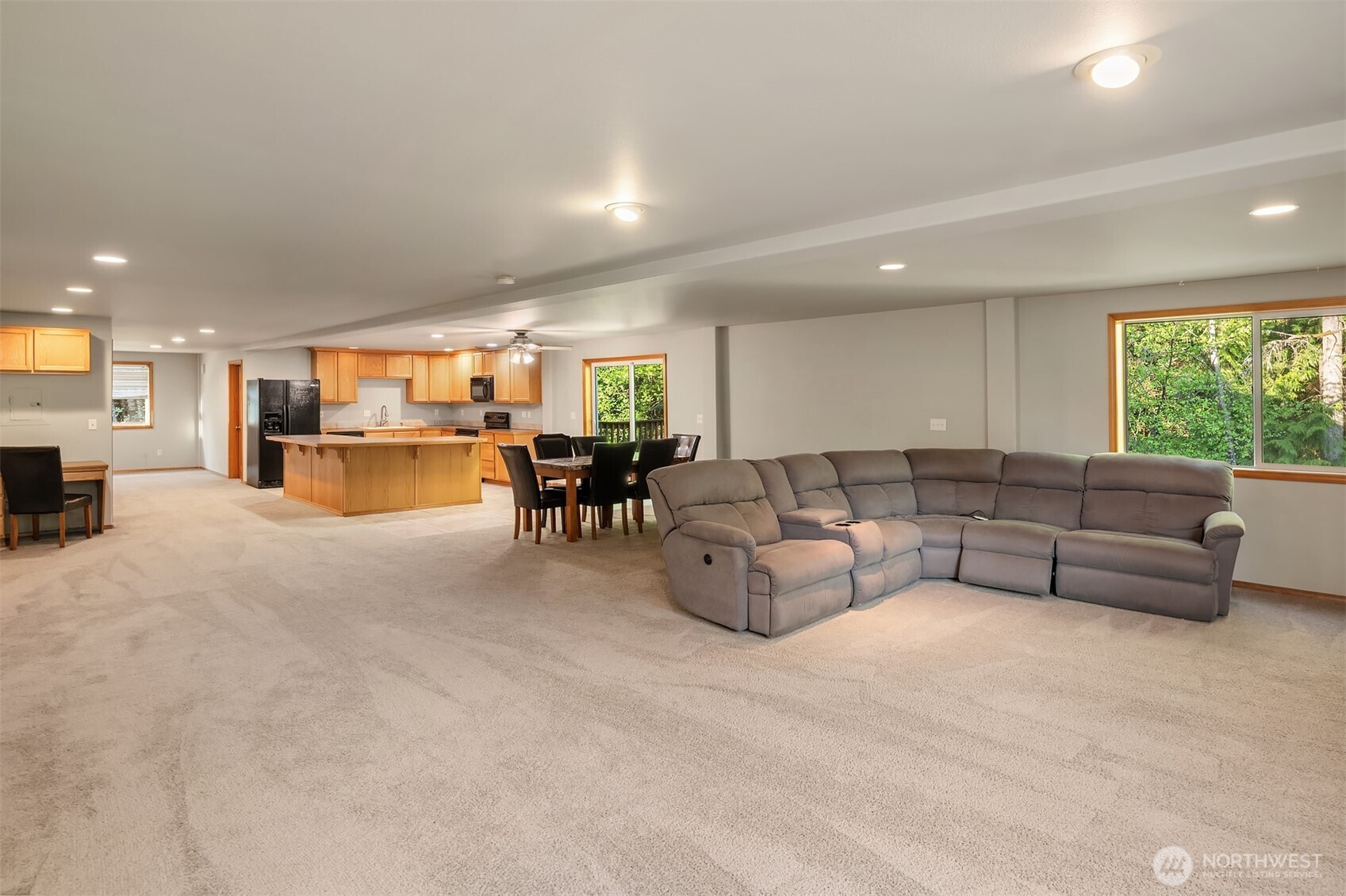 11712 84th Street NE