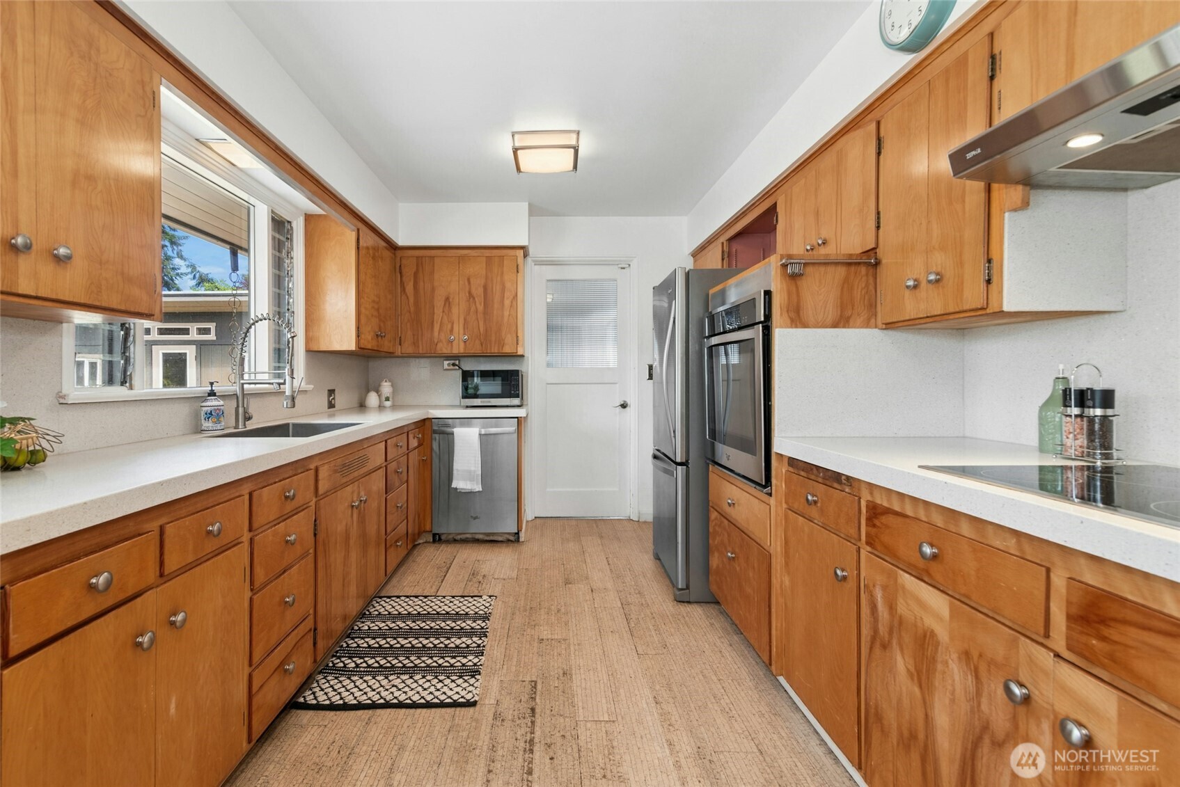 4612 View Drive