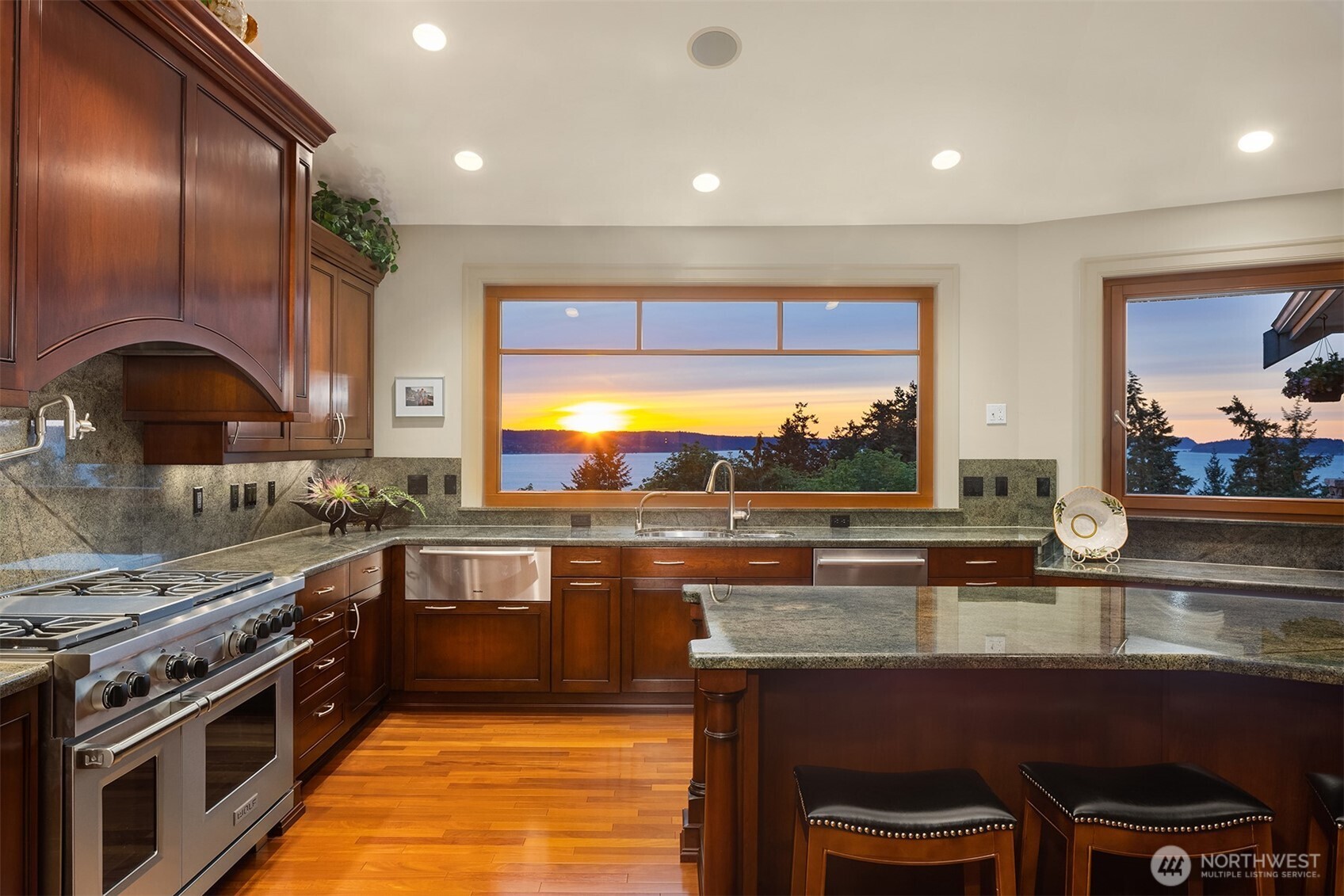 1443 Scurlock Lane