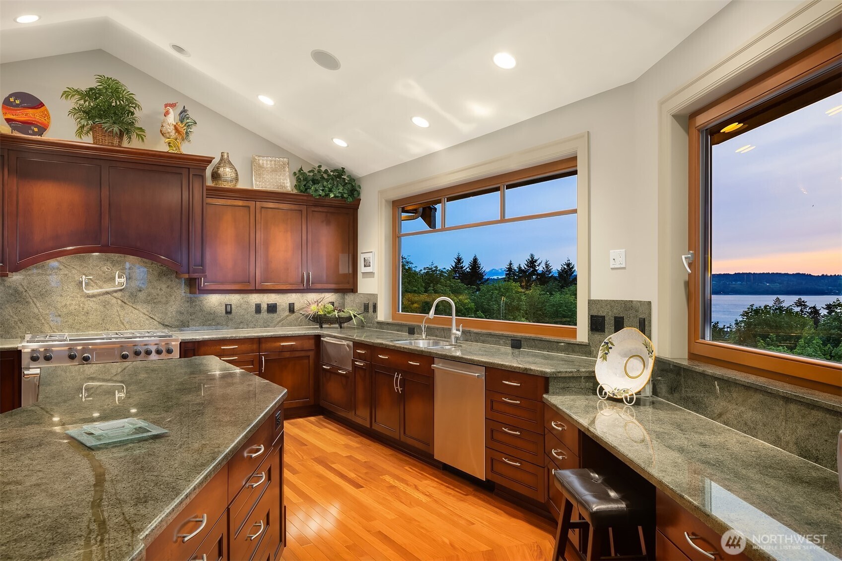 1443 Scurlock Lane