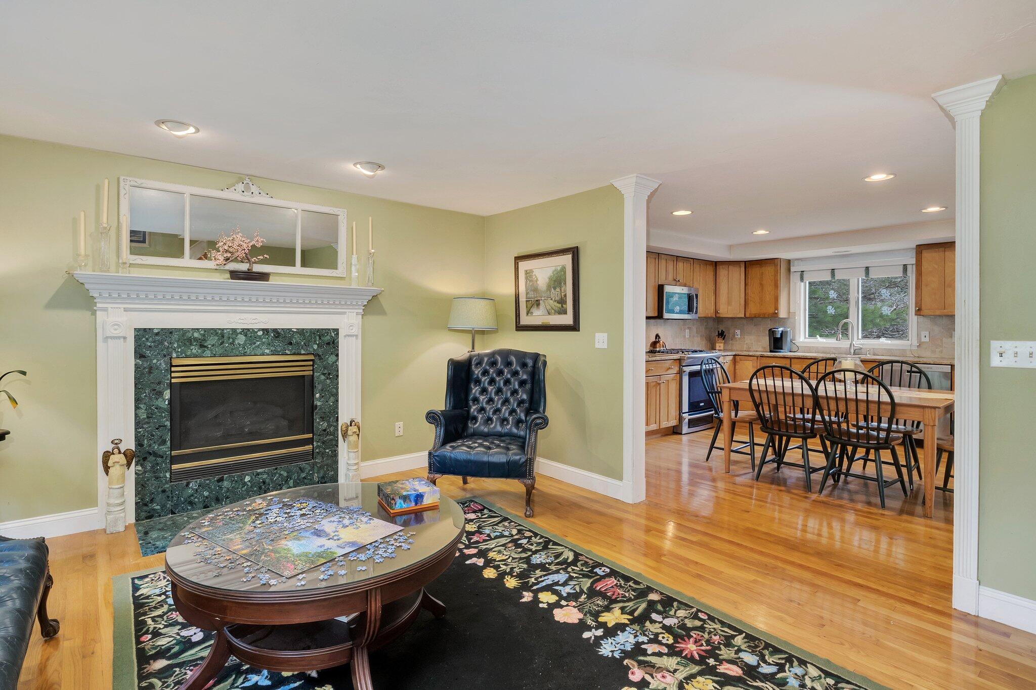 25 Monmouth Circle