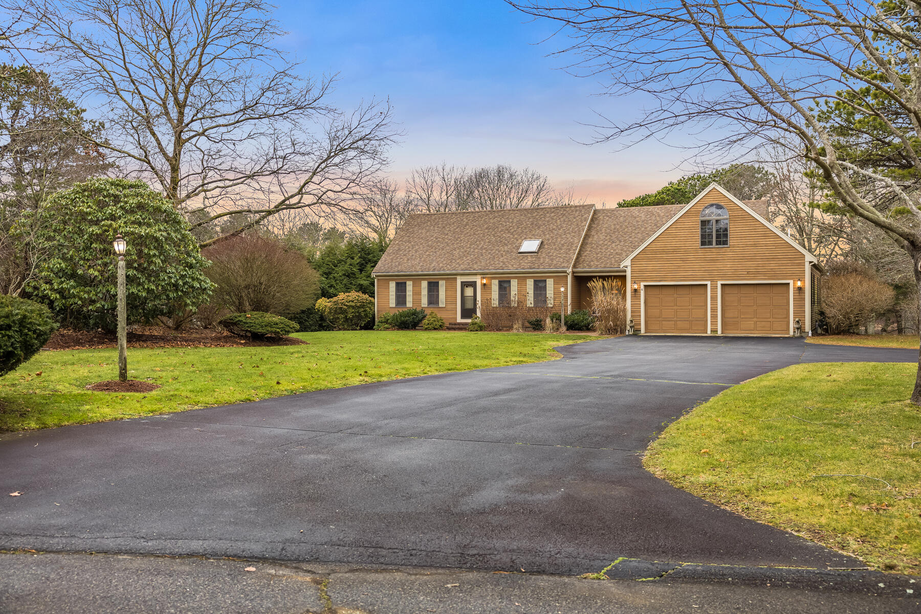 6 Flax Court