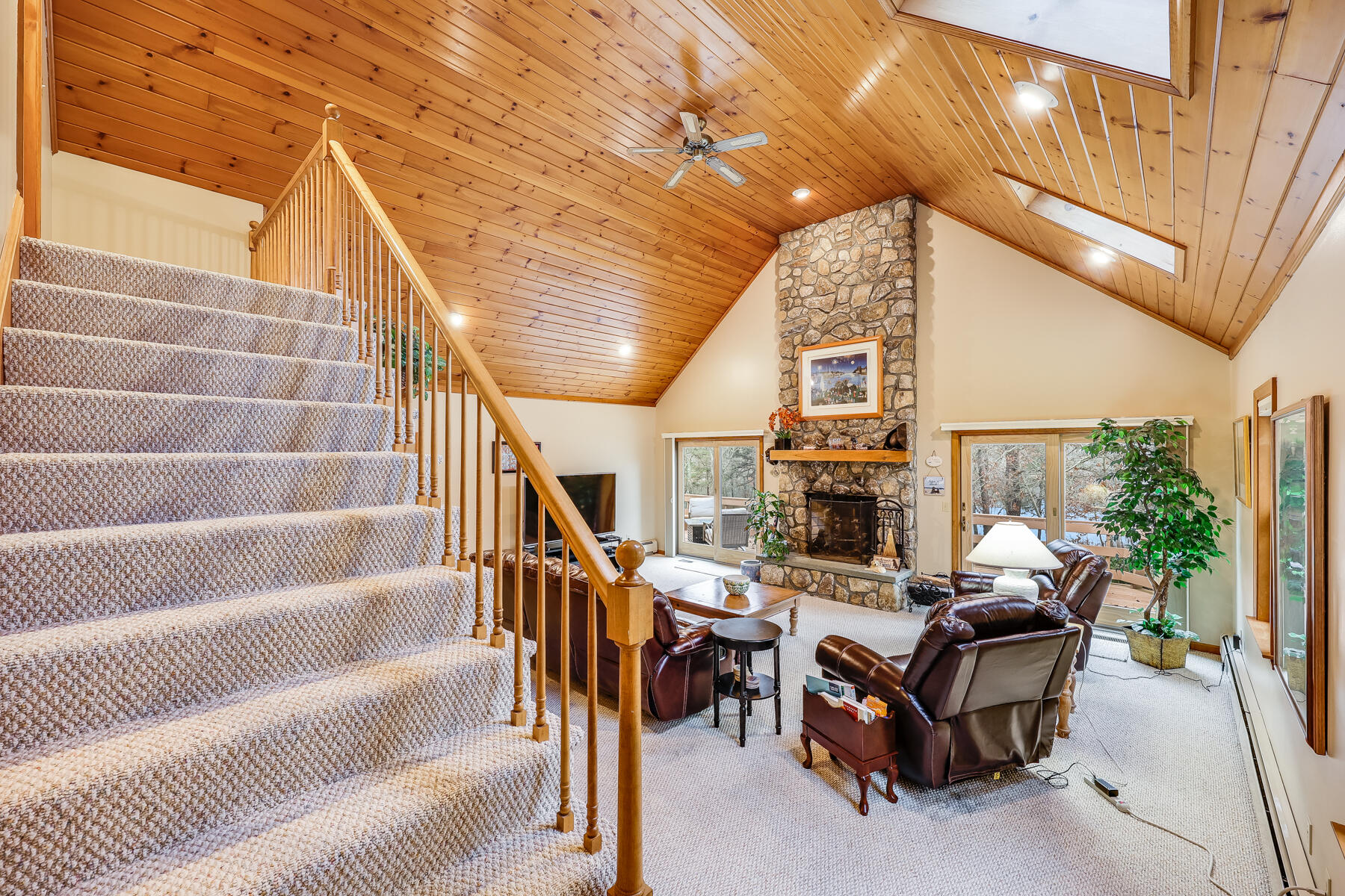 6 Flax Court