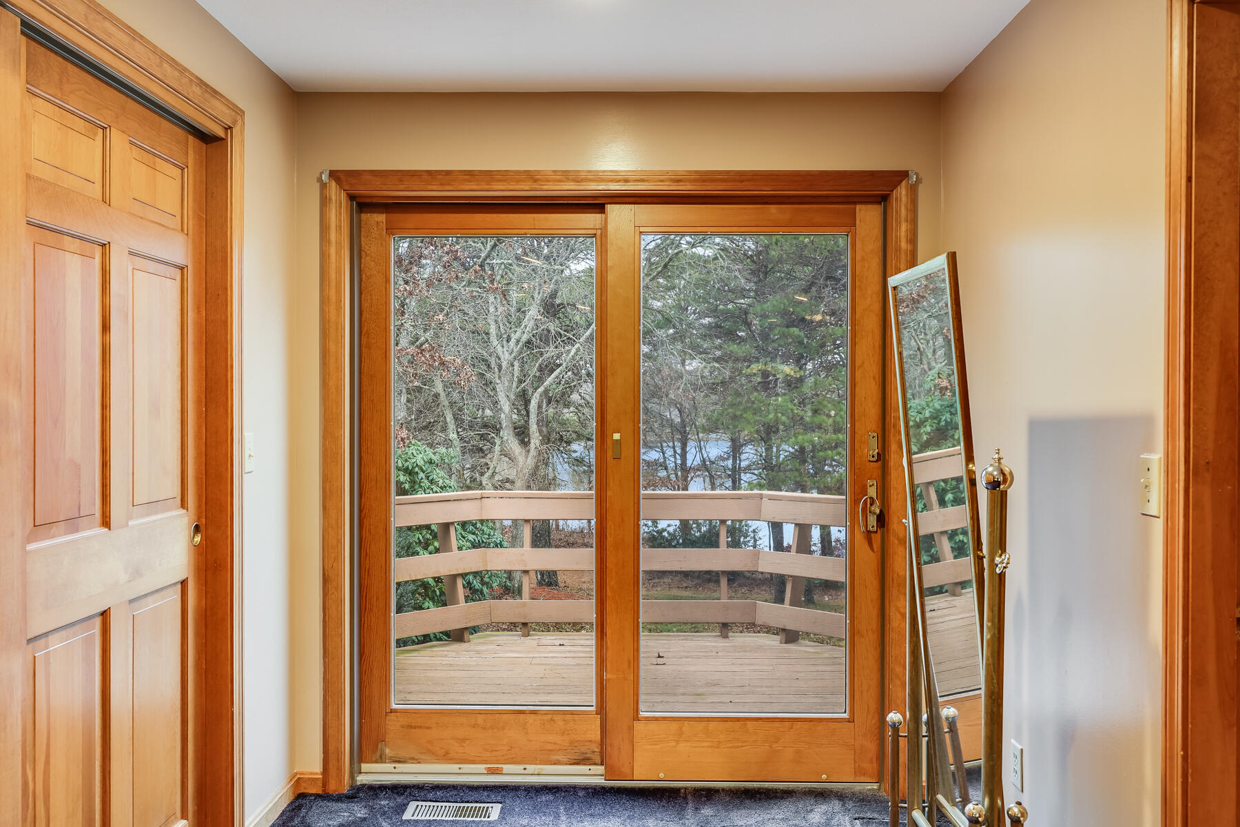 6 Flax Court