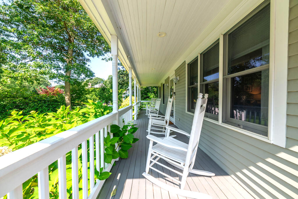 14 Cold Spring Lane