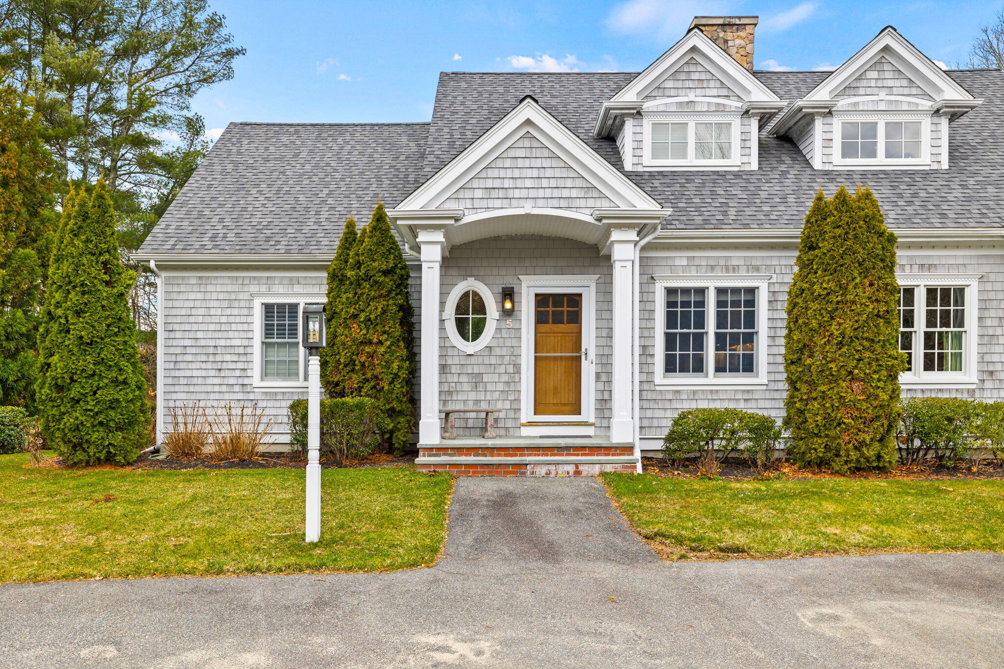 464 N Falmouth Highway Unit: 5CU