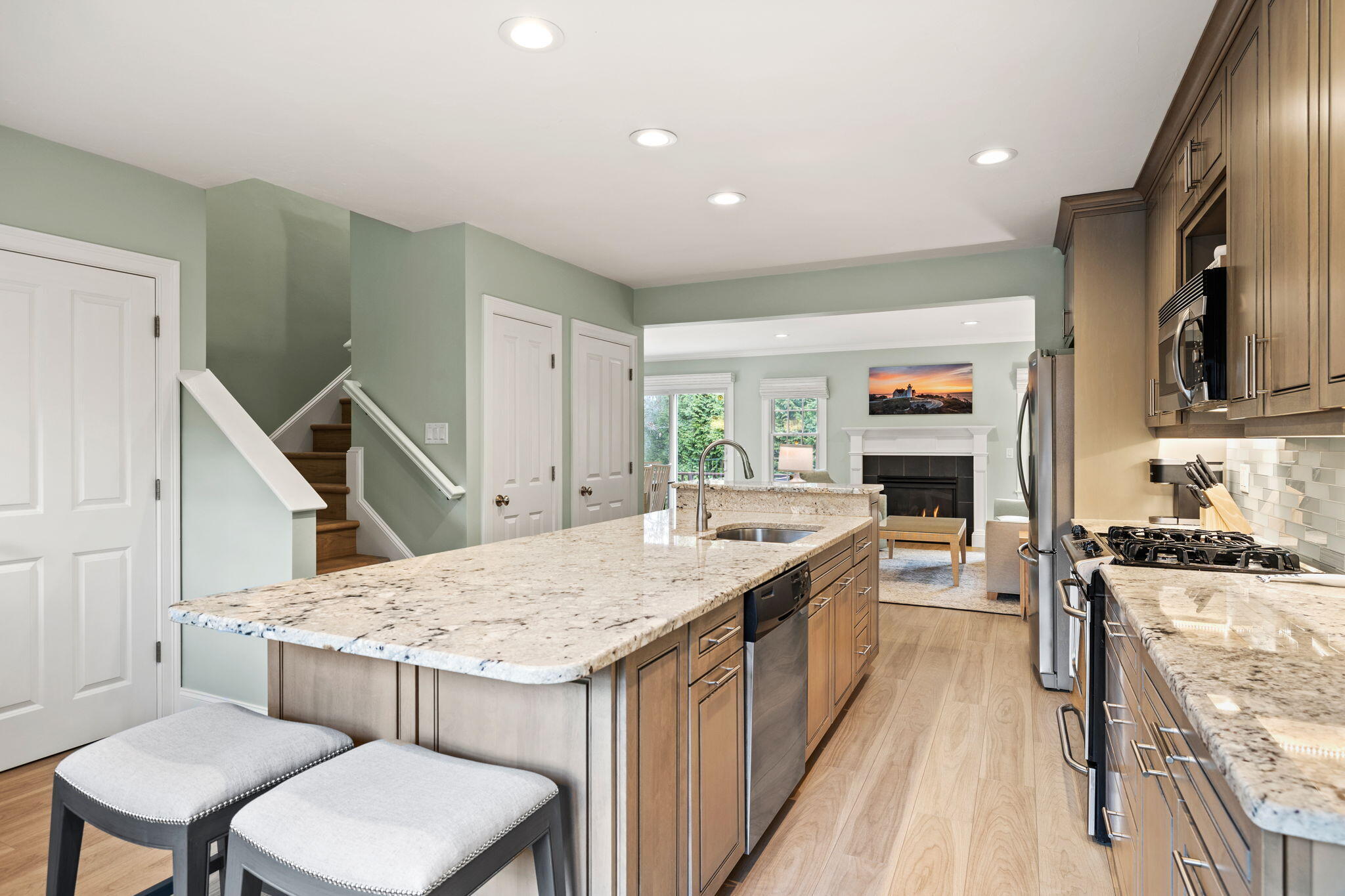 464 N Falmouth Highway Unit: 5CU