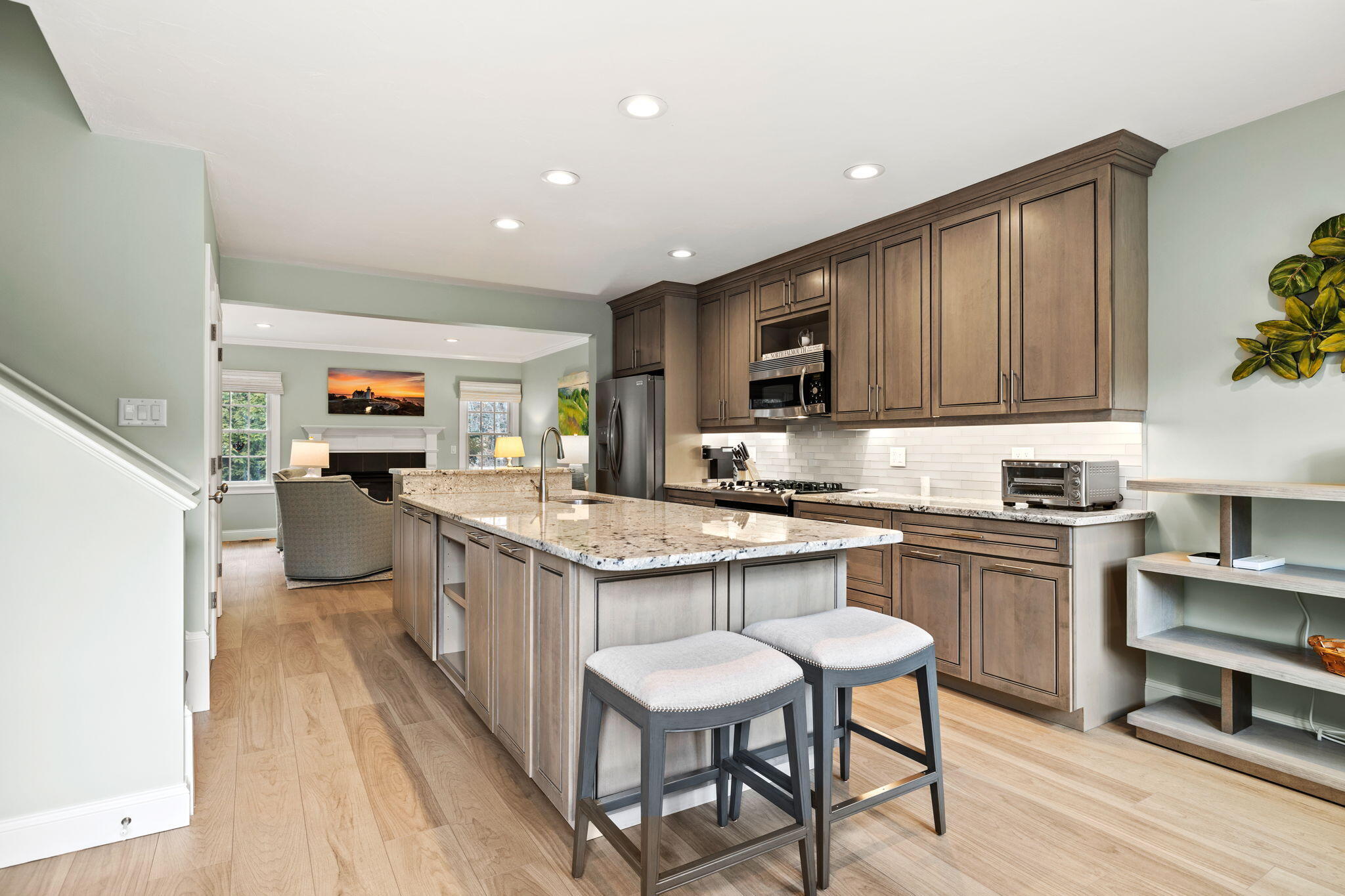464 N Falmouth Highway Unit: 5CU