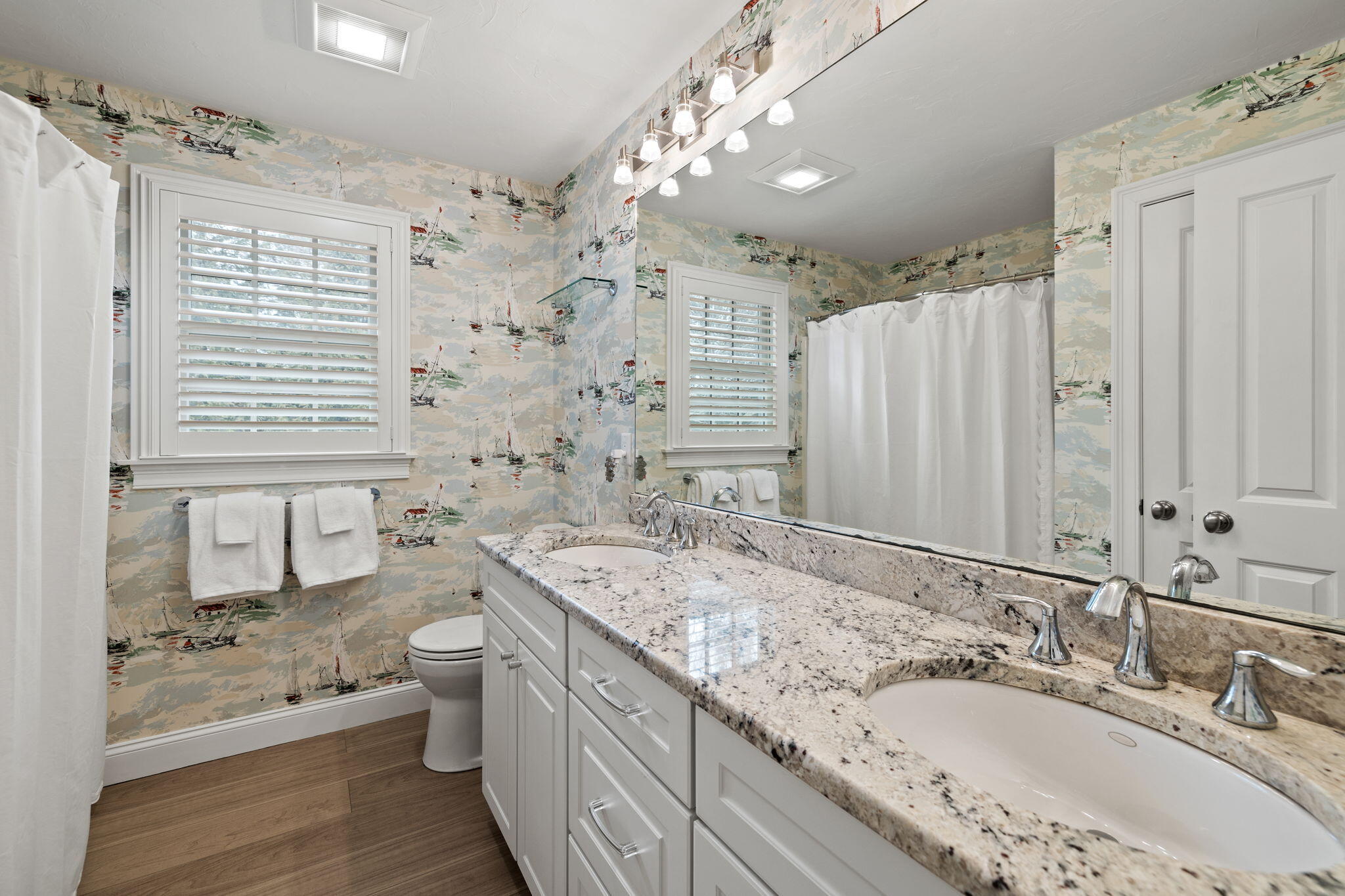 464 N Falmouth Highway Unit: 5CU