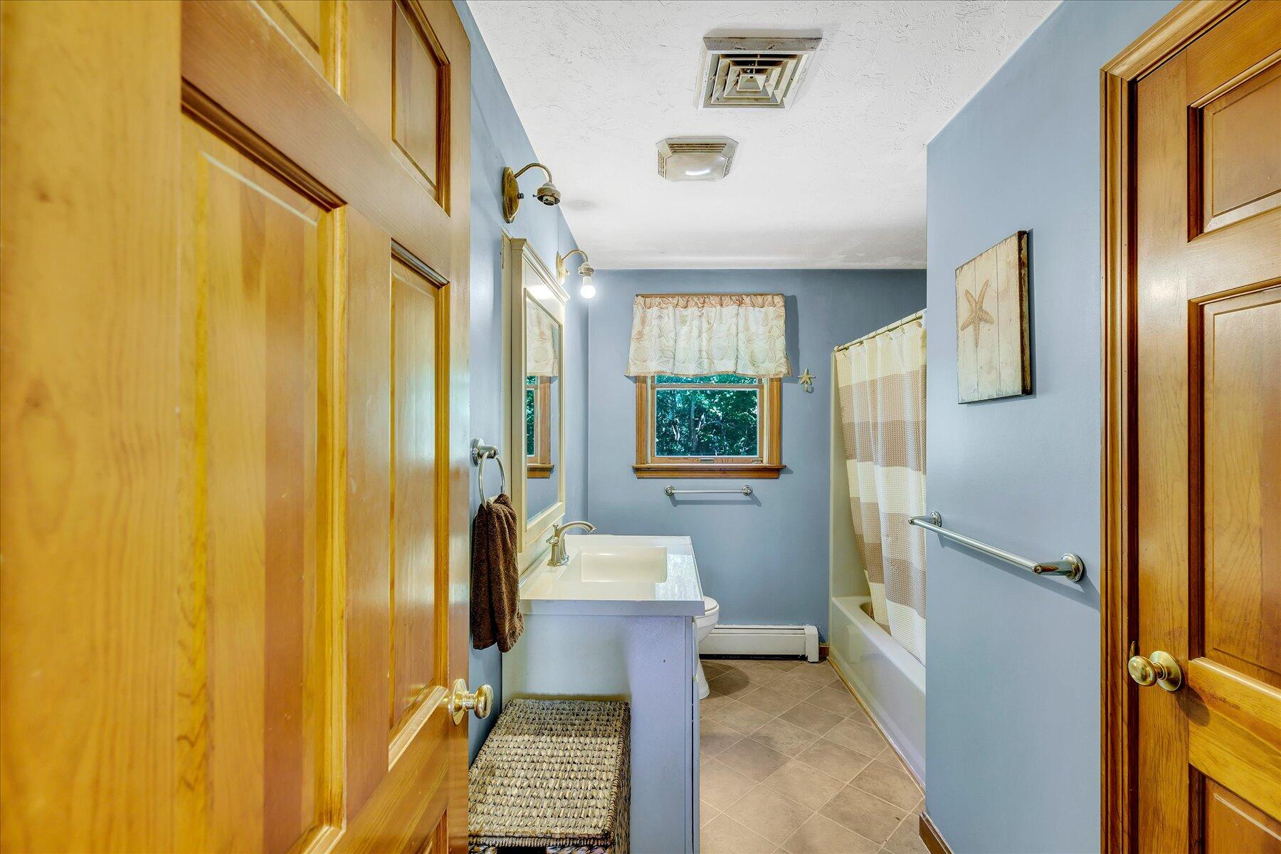 25 Great Woods Road