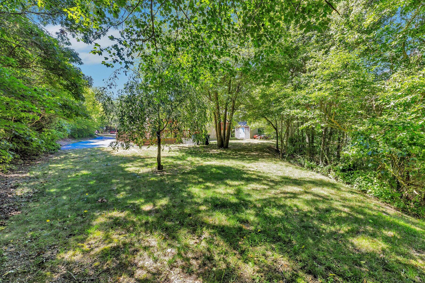 25 Great Woods Road