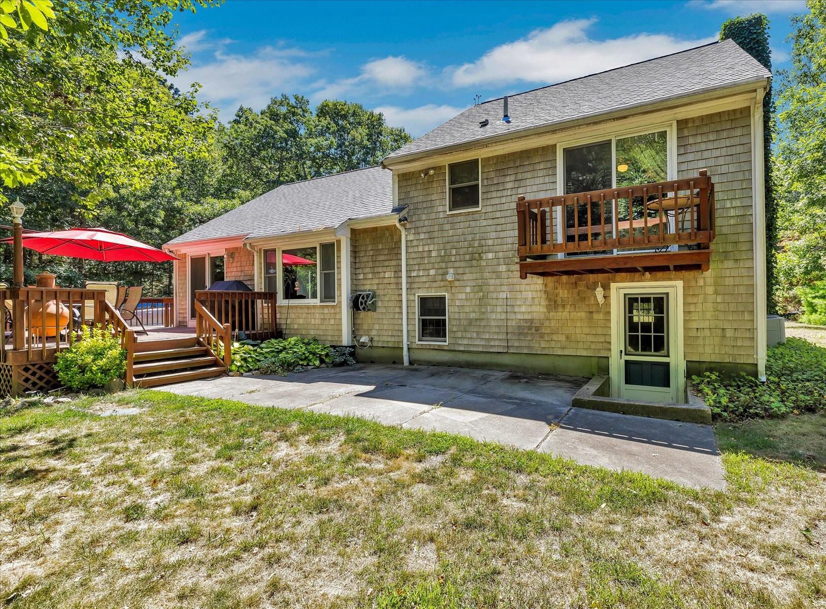 25 Great Woods Road