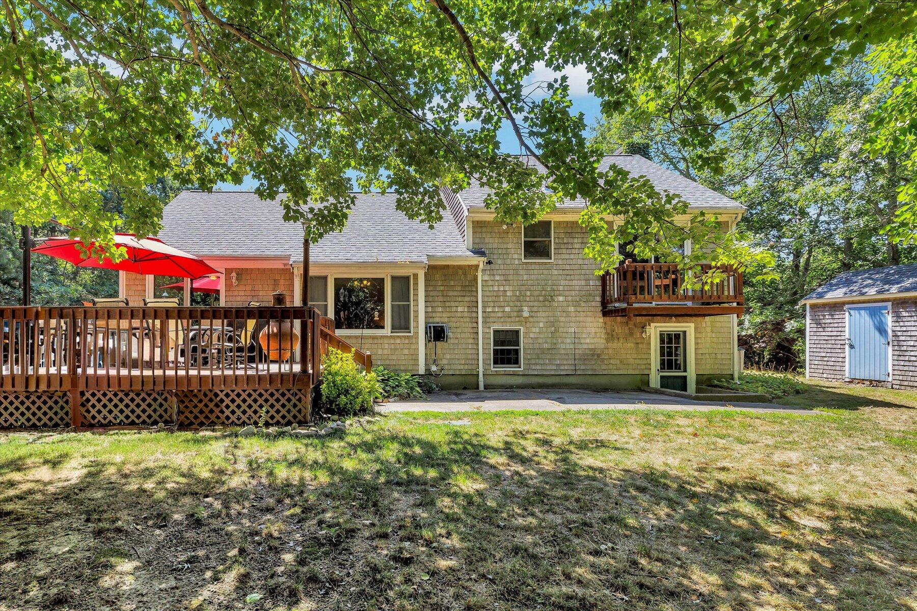 25 Great Woods Road