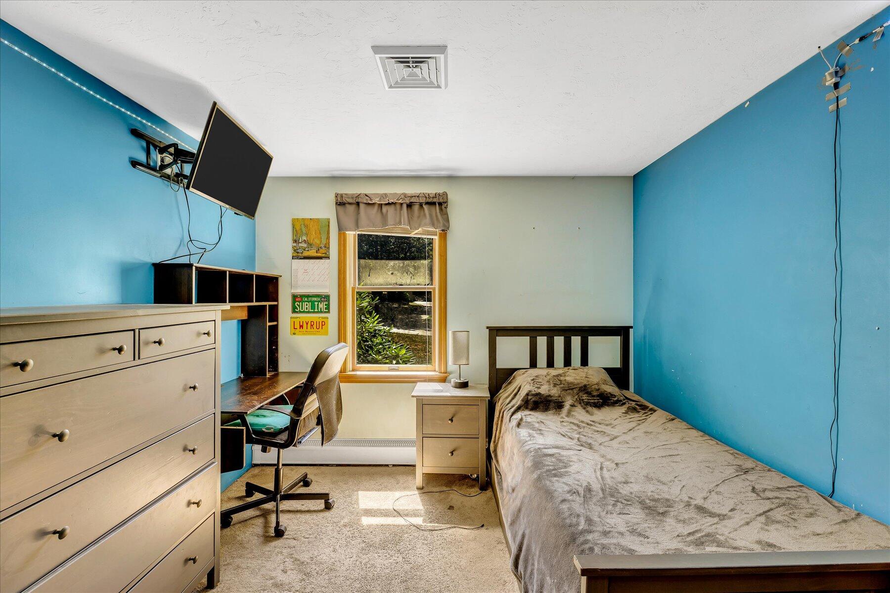 25 Great Woods Road