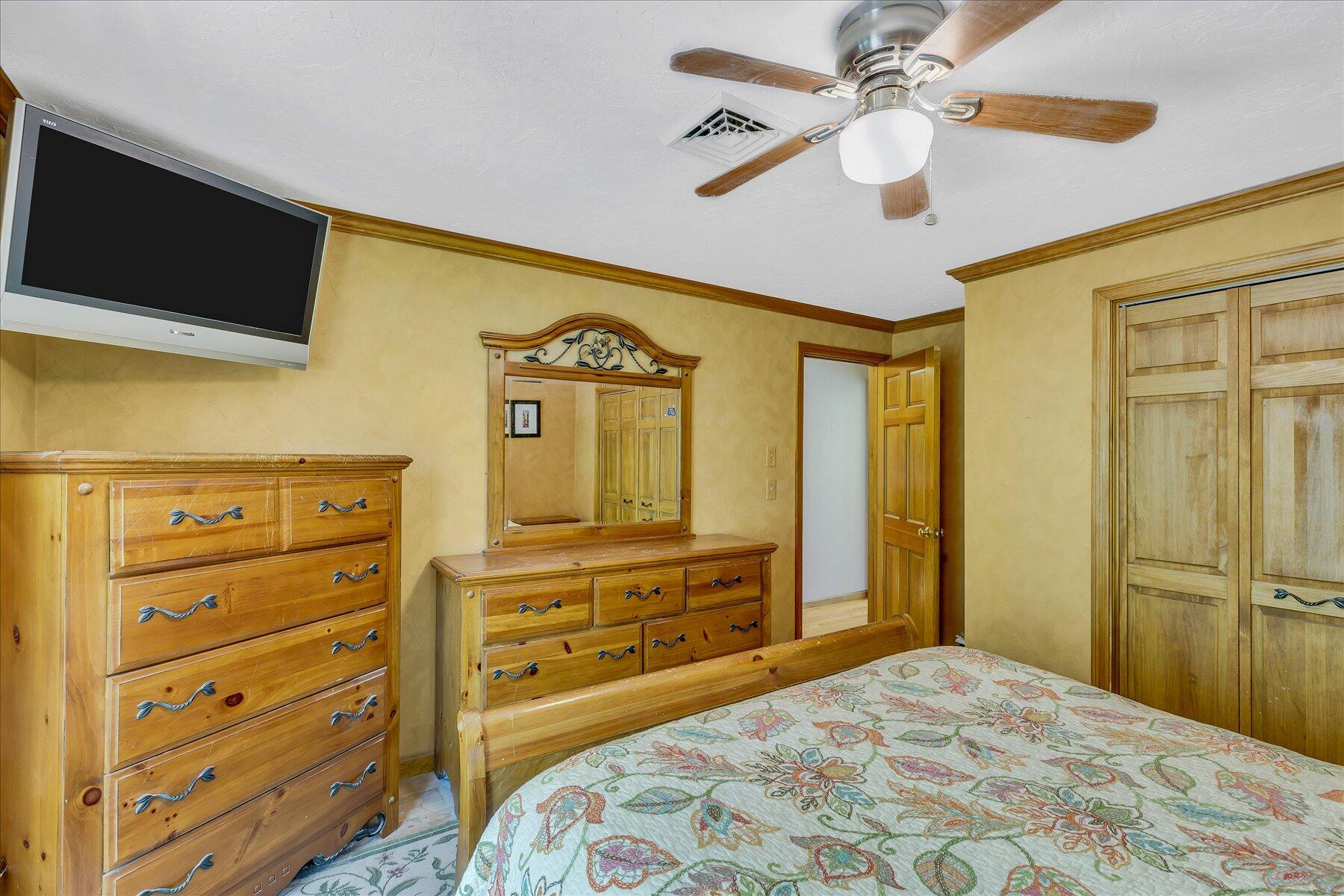 25 Great Woods Road