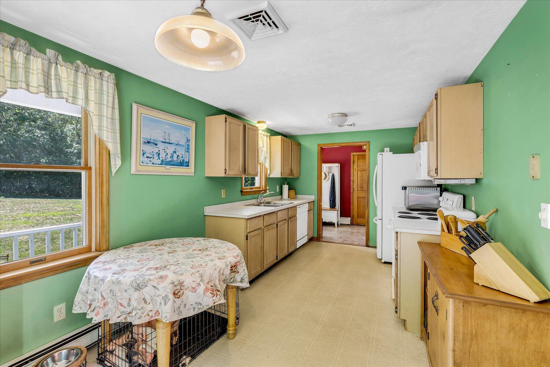 25 Great Woods Road
