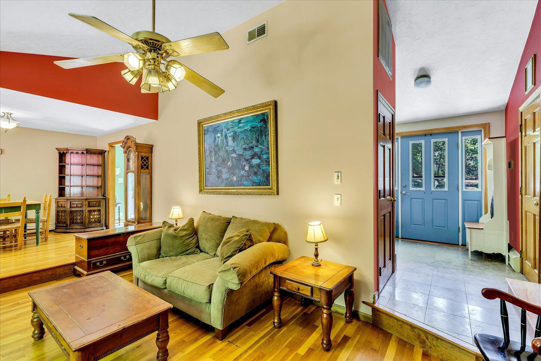 25 Great Woods Road
