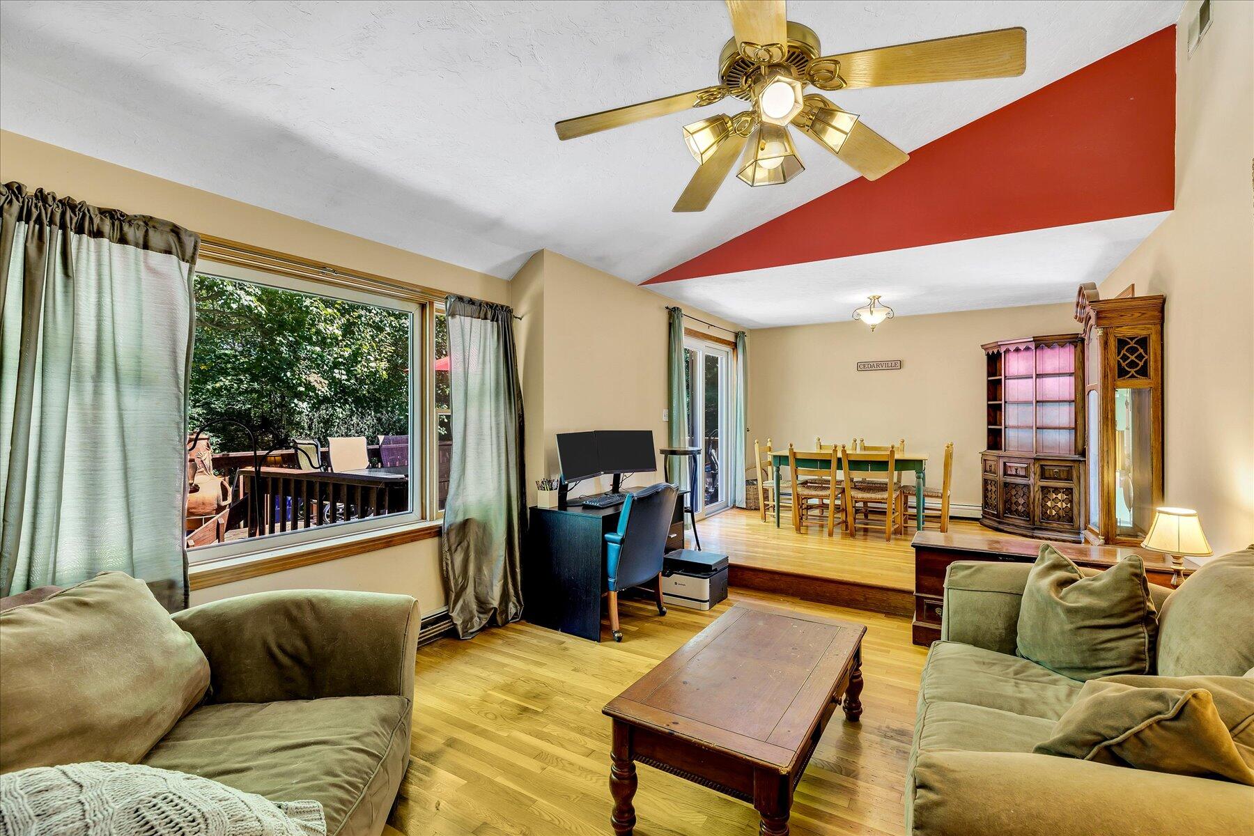 25 Great Woods Road