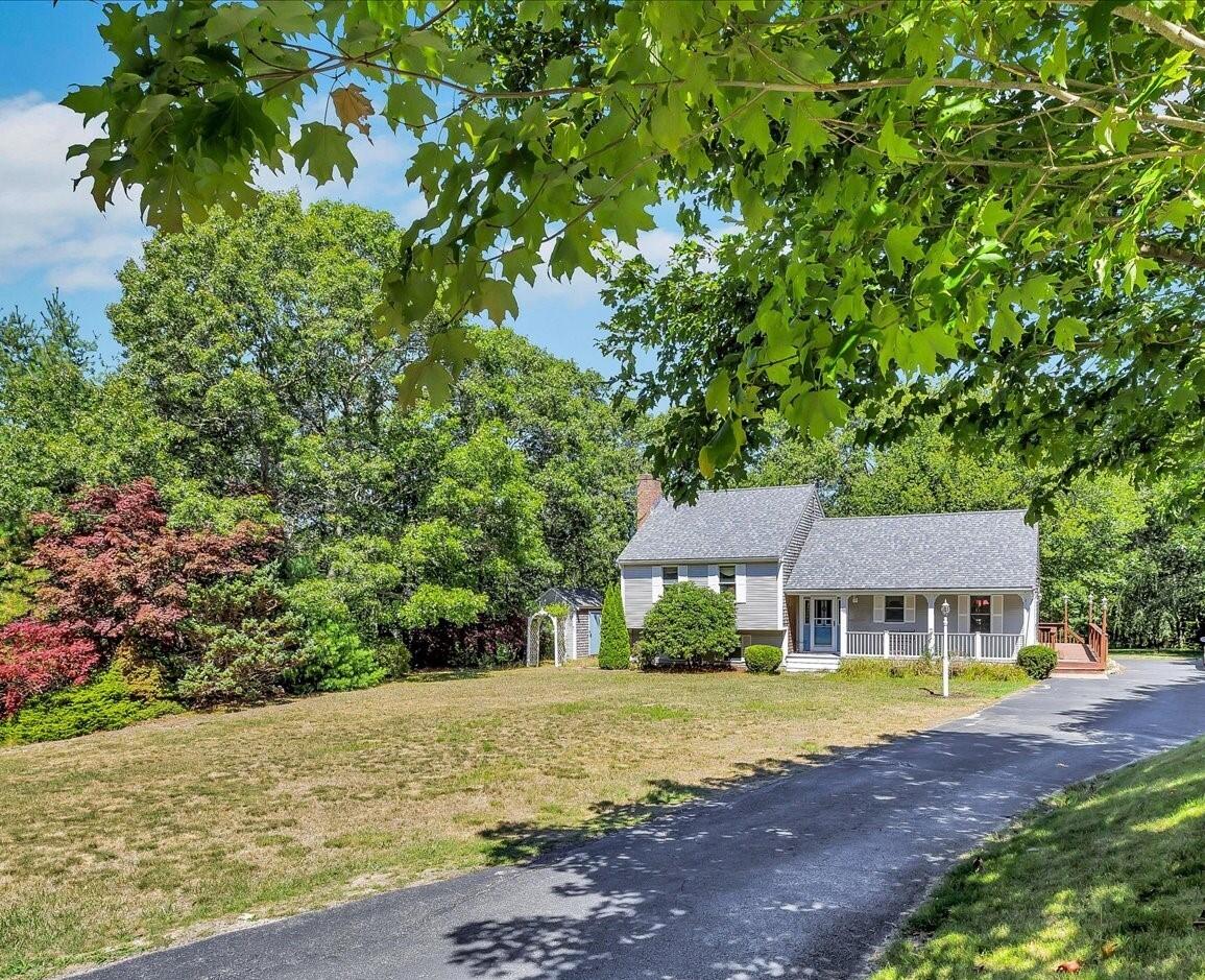 25 Great Woods Road