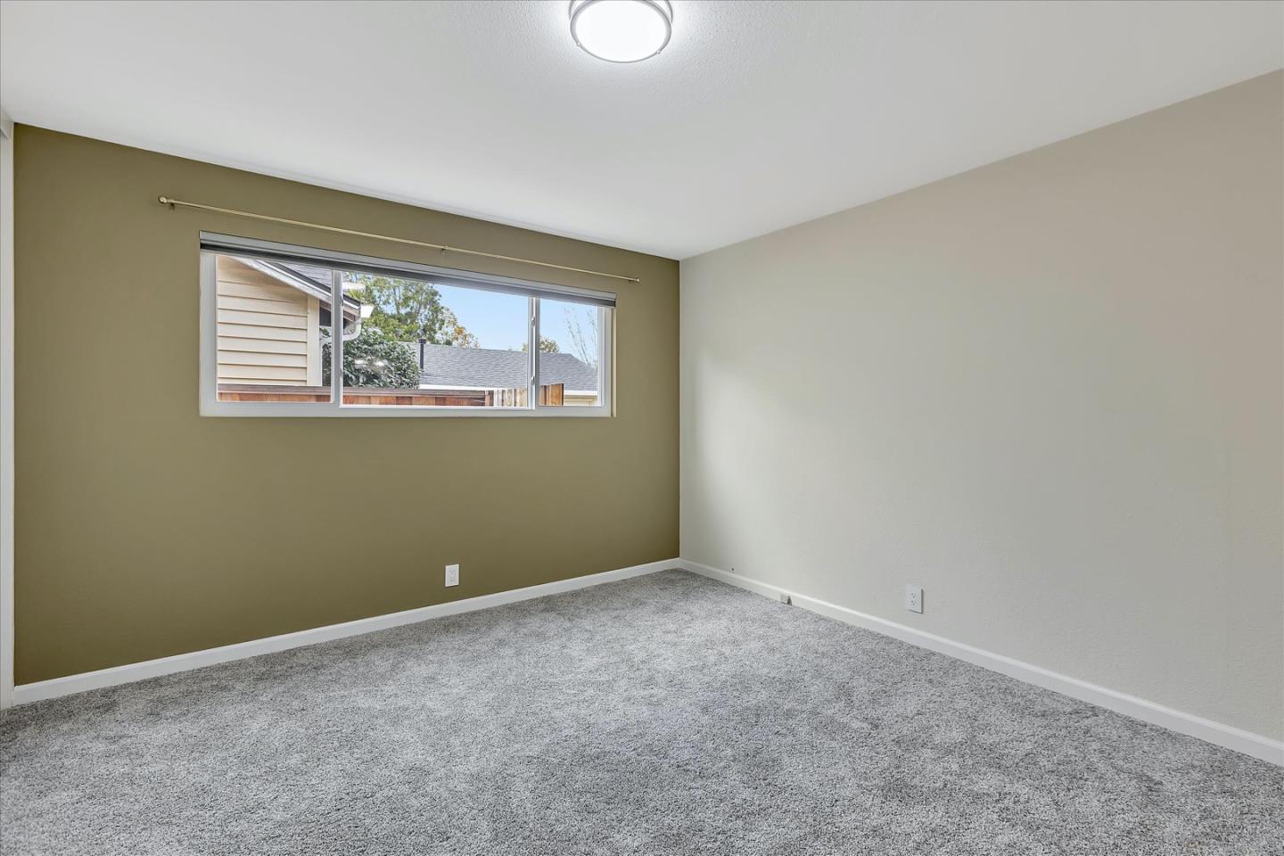 3645 Lindenwood Drive