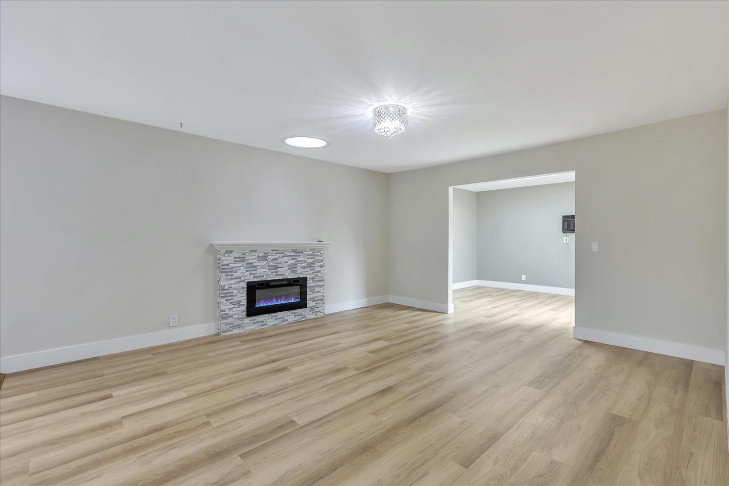 3645 Lindenwood Drive