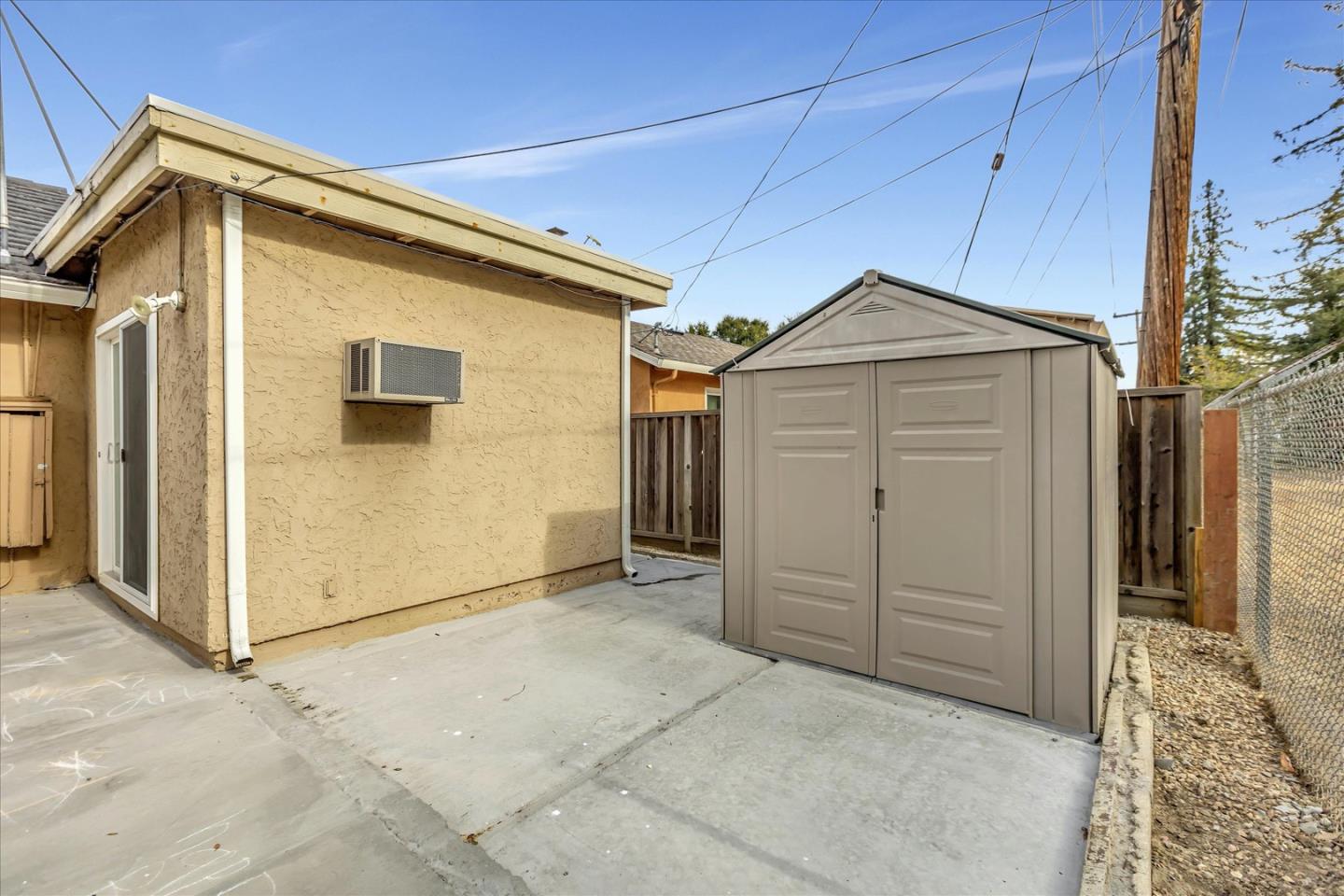 3645 Lindenwood Drive