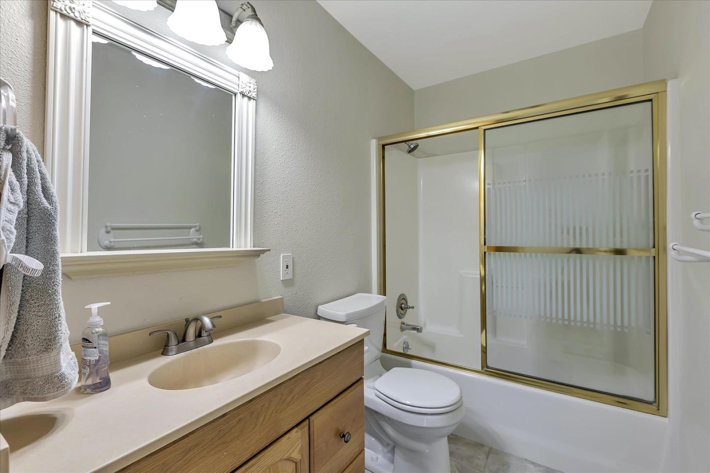 3645 Lindenwood Drive