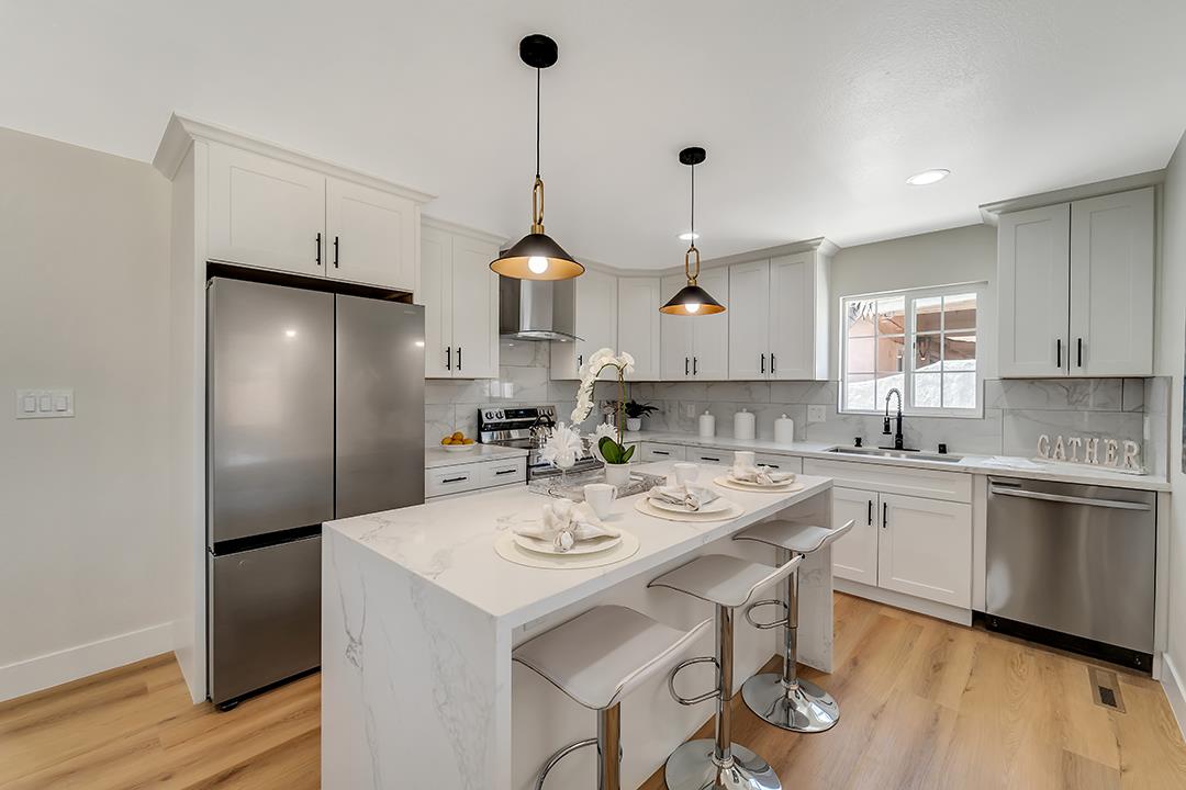 4657 Stevenson Boulevard