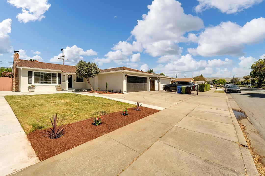 4657 Stevenson Boulevard