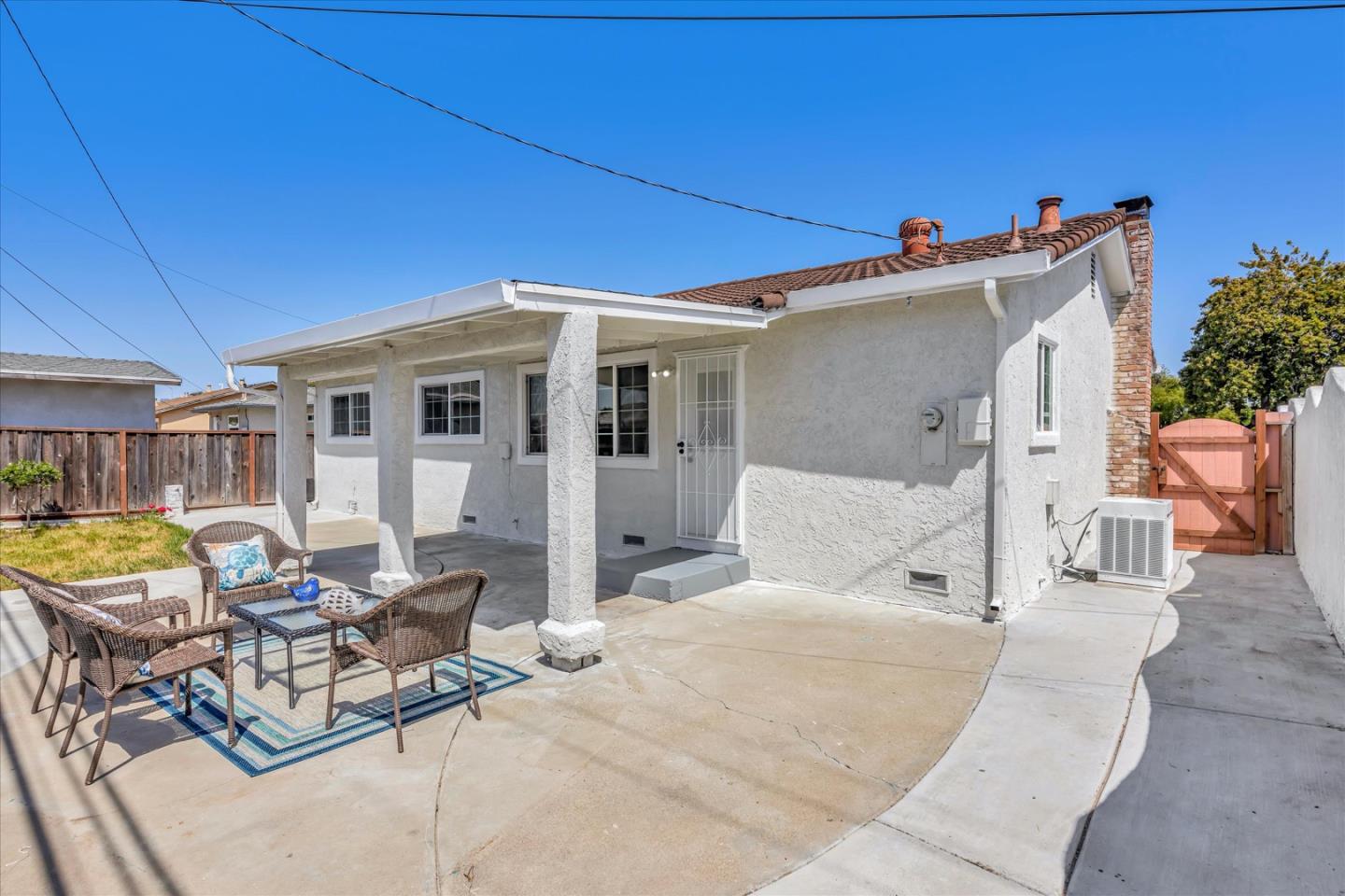 4657 Stevenson Boulevard