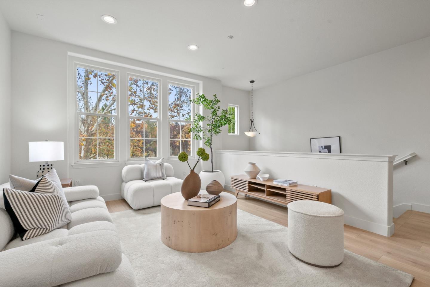 4443 Lick Mill Boulevard