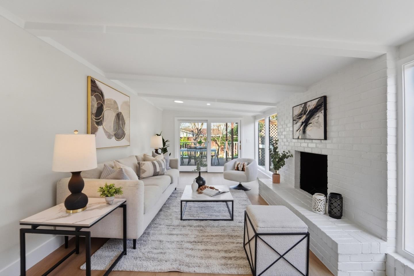 41392 Beatrice Street