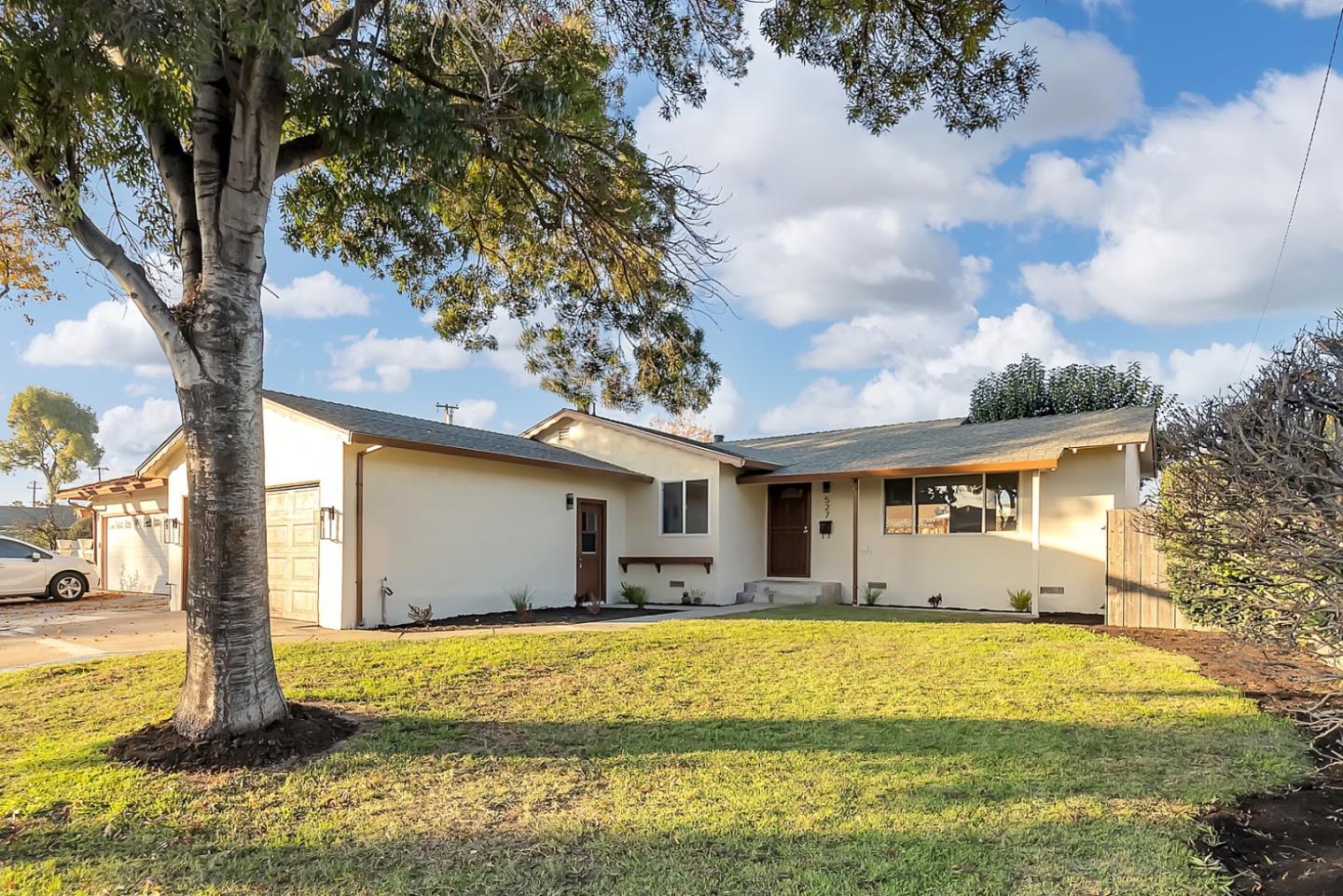 527 Maple Avenue