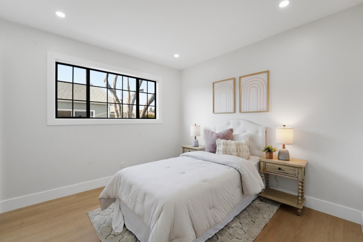 41392 Beatrice Street