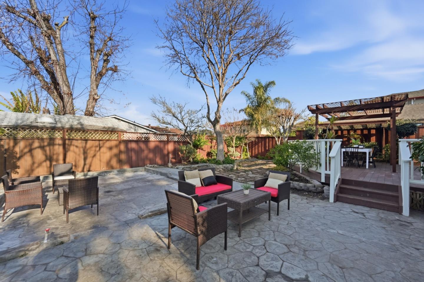 41392 Beatrice Street